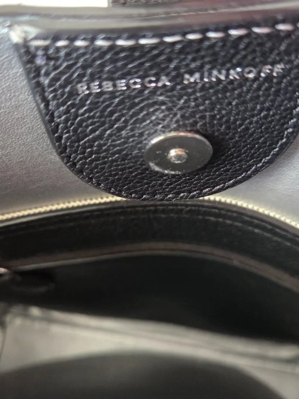 EUC LIKE NEW REBECCA MINKOFF BLACK GENUINE LEATHER MEDIUM BUCKET STYLE BAG